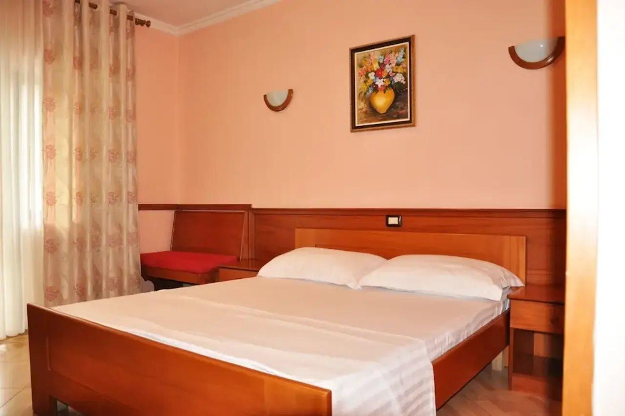 Lugano Hotel Tiranë Eksteriør bilde