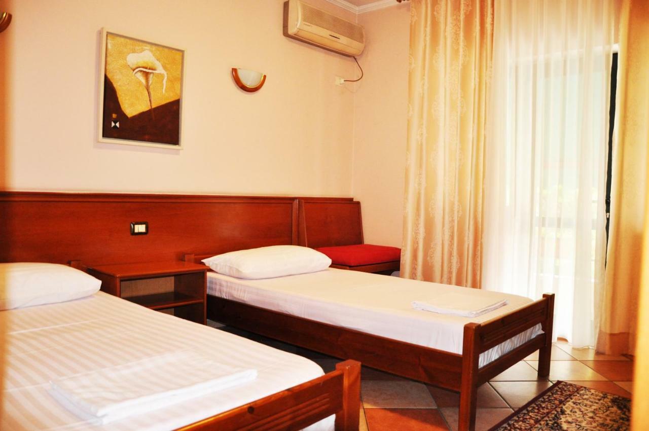 Lugano Hotel Tiranë Eksteriør bilde